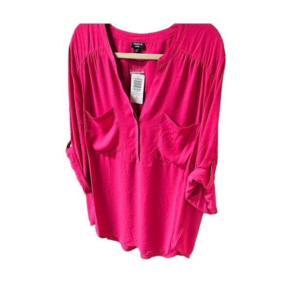 3XTORRID Plus Size Harper Georgette Pink Peacock Pullover 3/4 Sleeve Blouse - Picture 4 of 16
